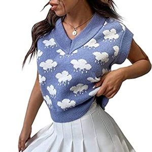 Knitted sweater vest cloud print L